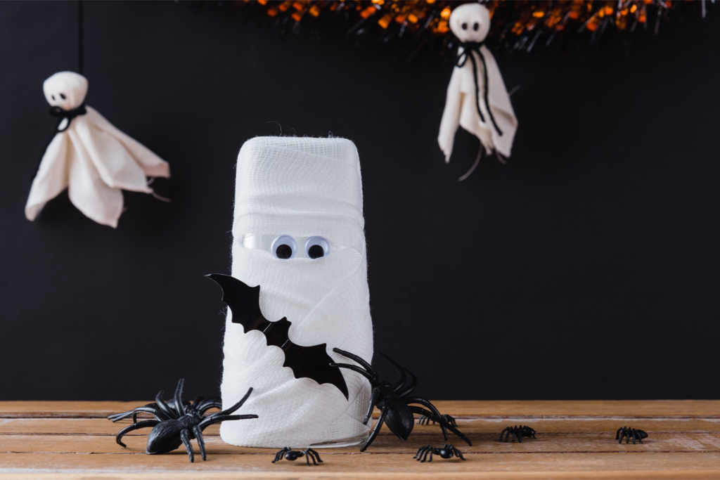 Spooky DIY Halloween Decorations - Mr Enthusiast