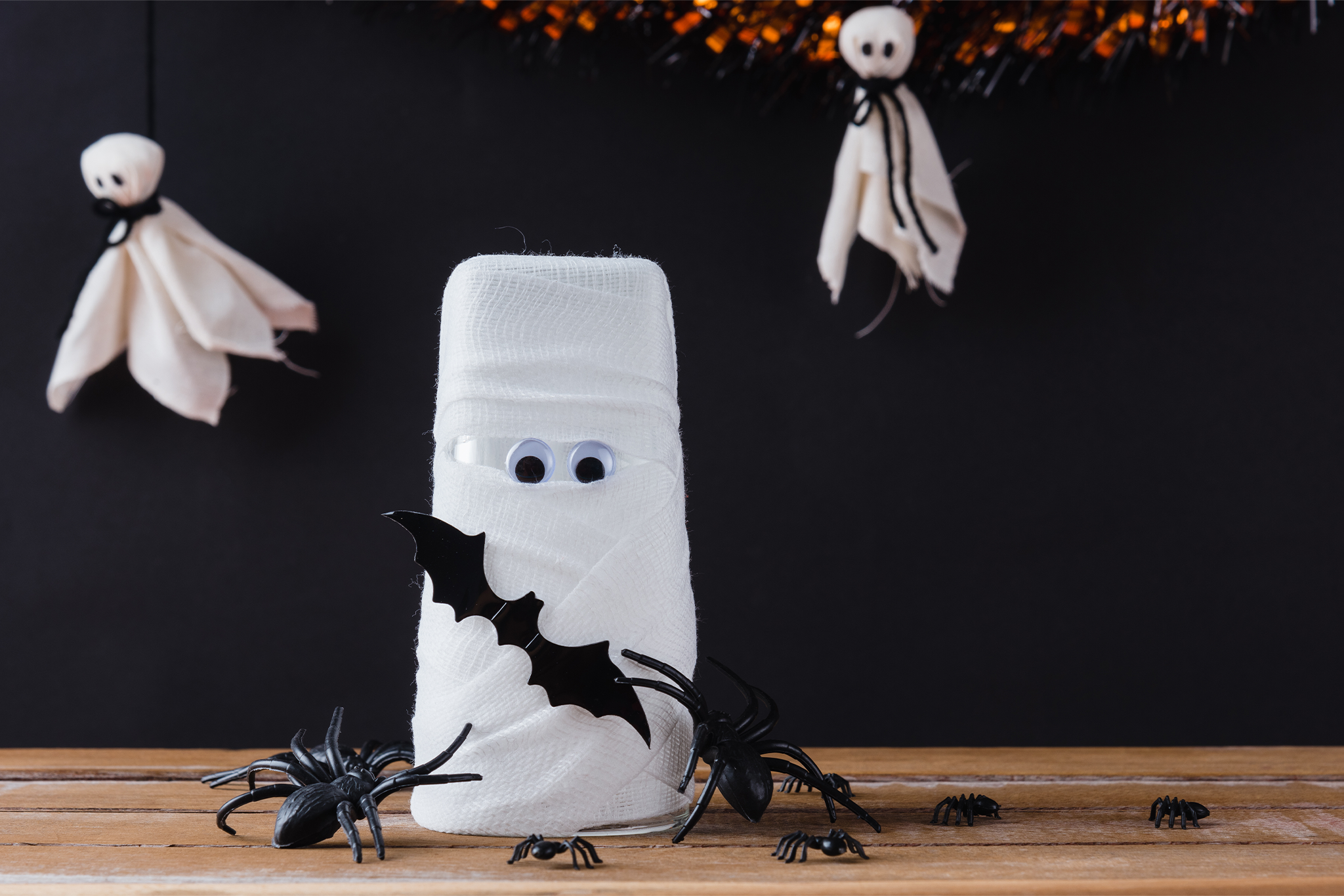 Spooky DIY Halloween Decorations